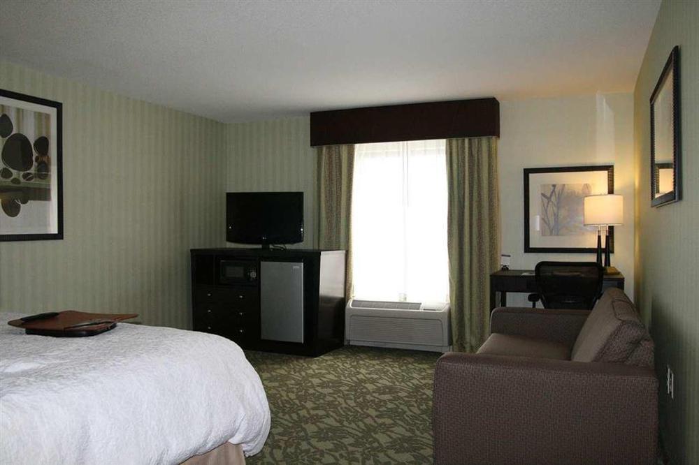 Clinton Township Hampton Inn Detroit Roseville חדר תמונה