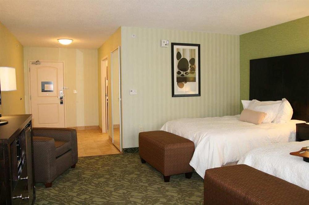 Clinton Township Hampton Inn Detroit Roseville חדר תמונה