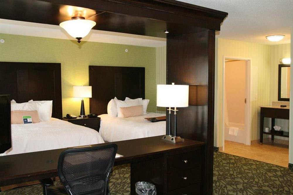 Clinton Township Hampton Inn Detroit Roseville חדר תמונה