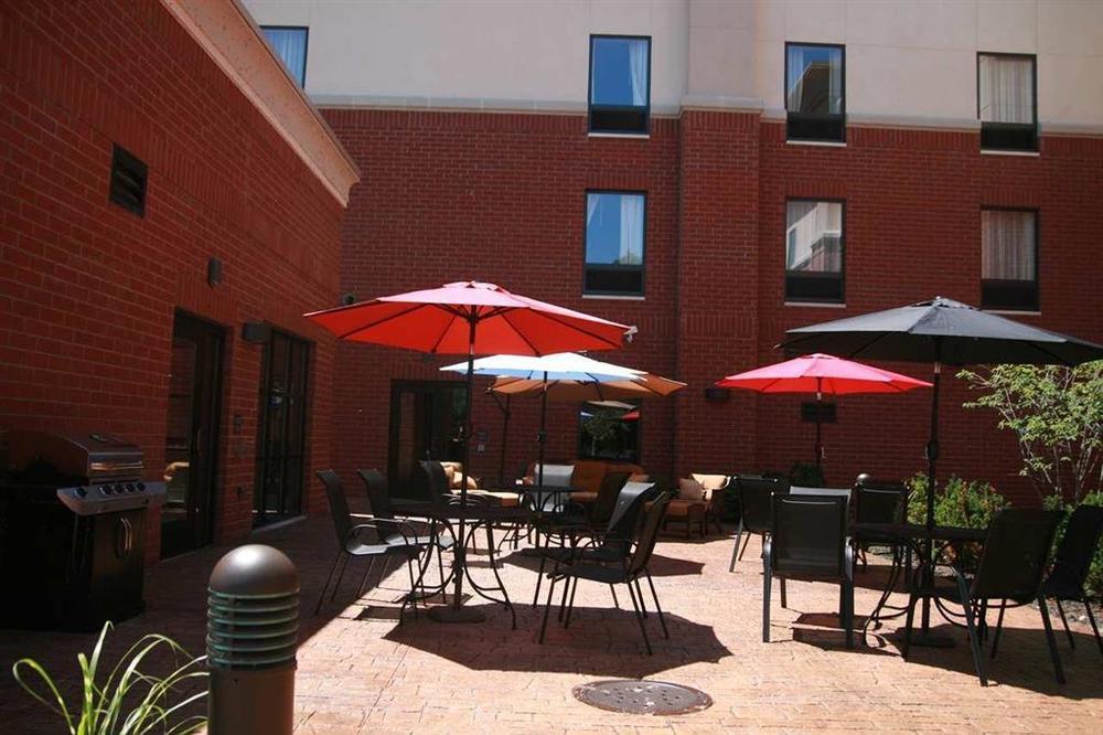 Clinton Township Hampton Inn Detroit Roseville מסעדה תמונה