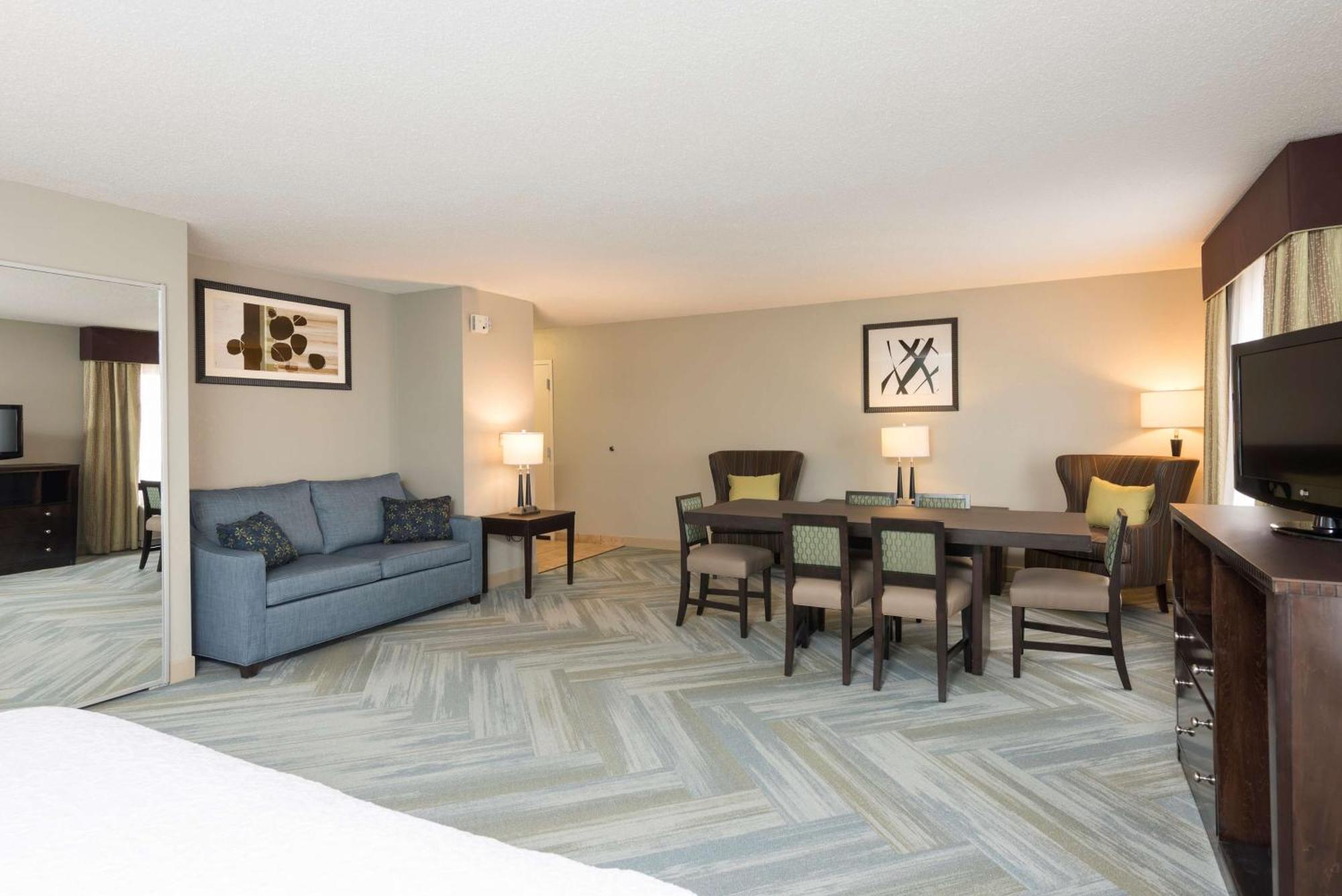 Clinton Township Hampton Inn Detroit Roseville מראה חיצוני תמונה