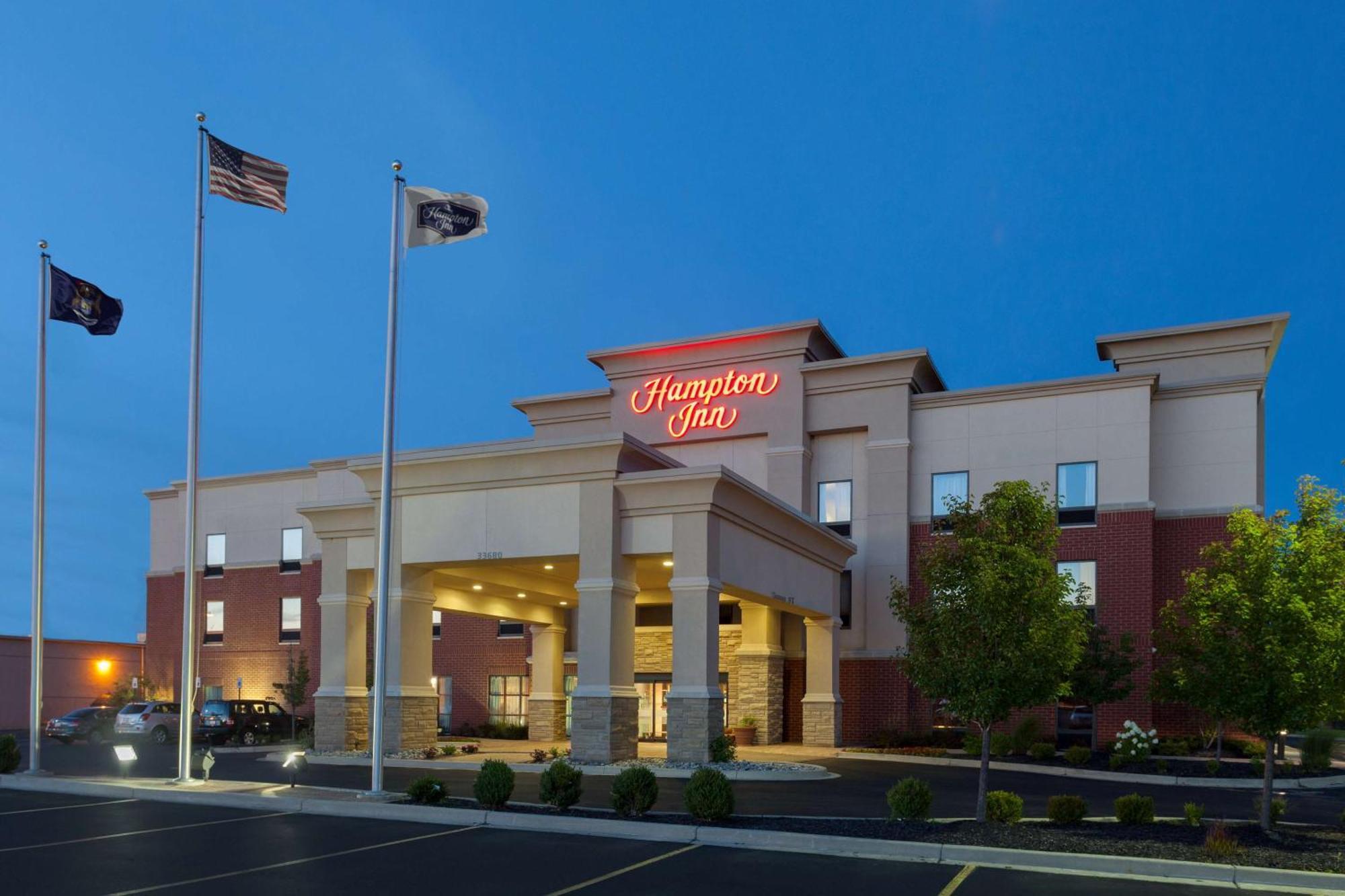 Clinton Township Hampton Inn Detroit Roseville מראה חיצוני תמונה