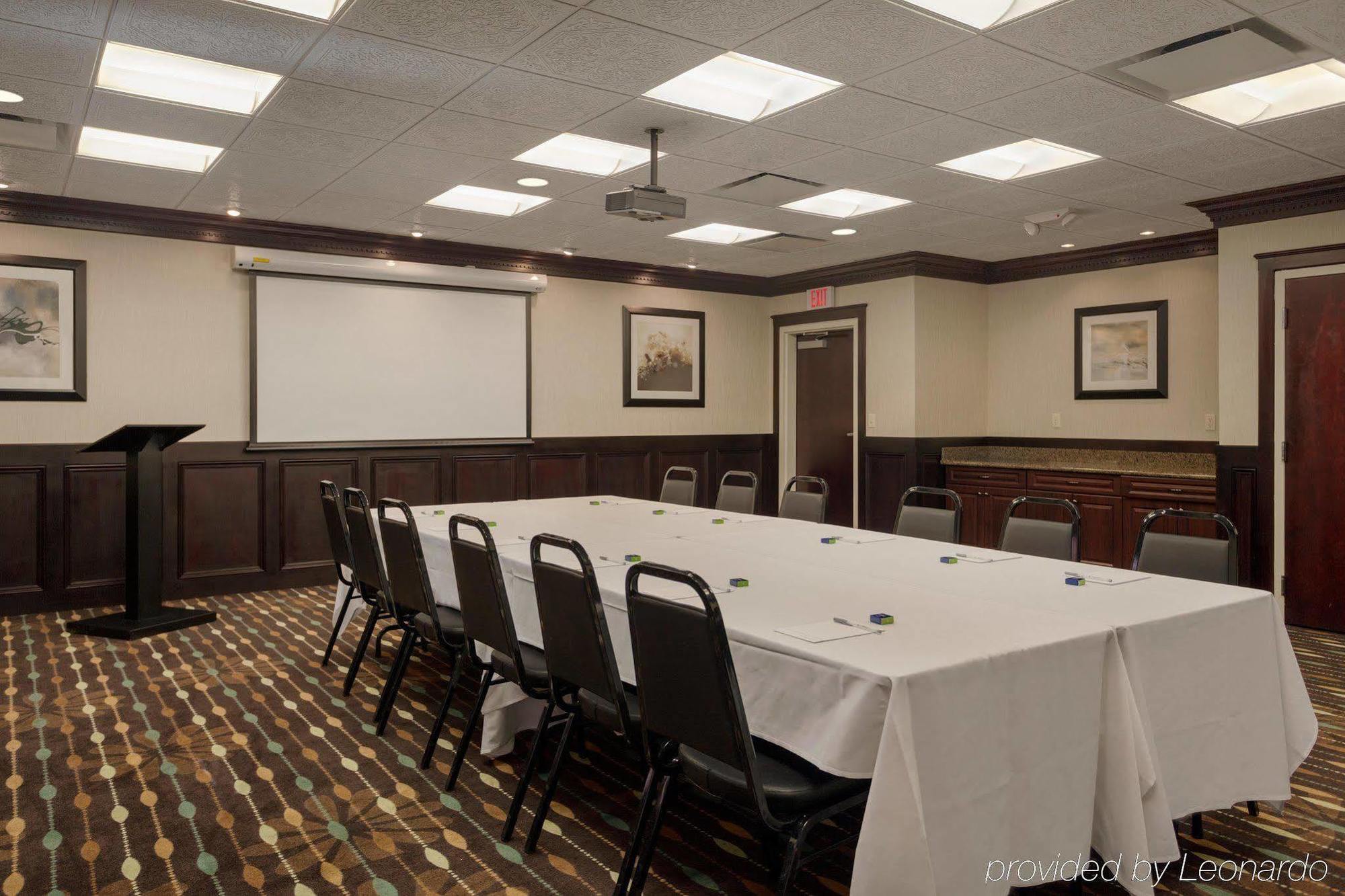 Clinton Township Hampton Inn Detroit Roseville מראה חיצוני תמונה
